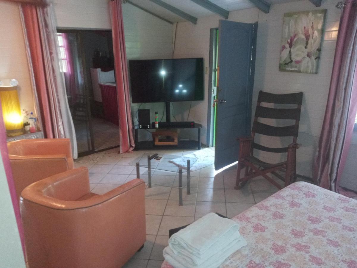 Apartment Chez Nous Puerto Carrillo